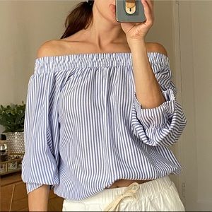 Women’s off shoulder crop top